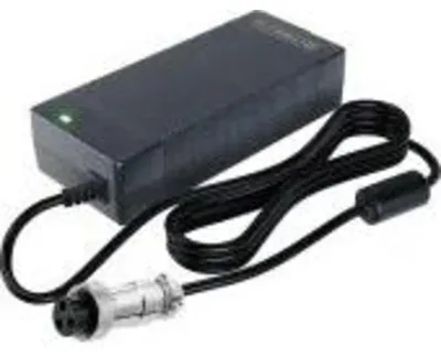 Produktbild von GO SOLID! Ladegerät kompatibel mit Joyor S-PRO, Y5S & Y10 (nach 2022) Elektroroller - 54.6V 2A