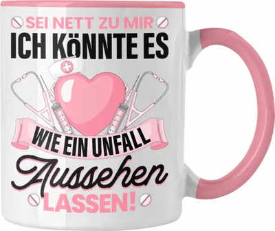 Produktbild von Trendation - Krankenschwester Tasse Geschenk Propofol Spritze Geschenk Krankenschwestern Kaffeetasse Ärtzin Arzthelferin Sei Nett Zu Mir (Rosa)