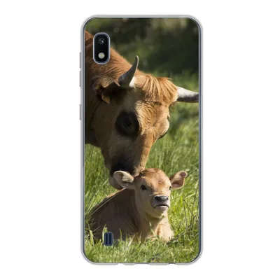 Produktbild von MuchoWow® Handyhülle Schutzhülle Hülle für Samsung Galaxy A10 Kuh - Gras - Horn - Kalb Silikon Softcase Handy Hülle - Schutzhülle