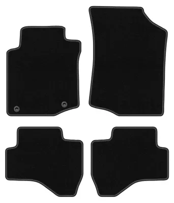 Obrázok produktu pre Velúrové autokoberce pre: Peugeot 107 2005-2014 (hatchback) – sada 4 ks, čierne, na mieru – Wielganizator BASIC