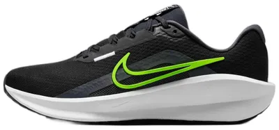 Produktbild von Nike NIKE DOWNSHIFTER 13 Herren Laufschuh in Schwarz, Größe 7