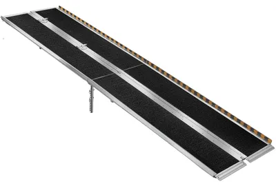 Produktbild von VEVOR Tragbare Rollstuhlrampe, 182,9 cm 362,9 kg Tragfähigkeit, Rutschfeste Aluminium Klappschwelle Rampe, Faltbare Mobilitätsroller Rampe Rollstuhlrampe, Behindertenrampe für Haustüren, Treppen, Türöffnungen, Bordsteine