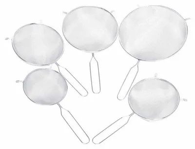 Image de Ibenzoa® – Passoire de cuisine en acier inoxydable à mailles fines, 18 cm – Passoire polyvalente pour la pâtisserie et la cuisine (farine, sucre glace, riz, sauces), lot de 2