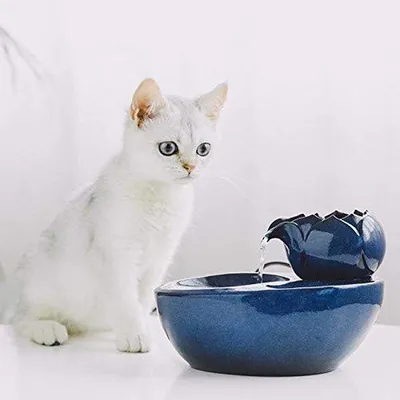 Produktbild von Keramische verticale kattenfontein mit automatischer Zirkulation, blauem Fisch, für Hunde und Katzen