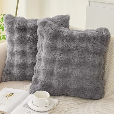Produktbild von 2er Set Kissenbezüge, Flauschig Plüsch Kissenbezüge,45x45cm Quadratisch Kissenhülle Pelz Dekokissen Sofakissen,Dunkelgrau