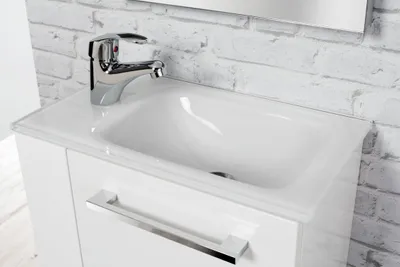 Zdjęcie produktu dla Szklana umywalka FACKELMANN do WC dla gości / Szklana umywalka / Wymiary (szer. x wys. x gł.): ok. 45 x 10 x 25 cm / Wysokiej jakości umywalka do łazienki / Kolor: biały / Szerokość: 45 cm