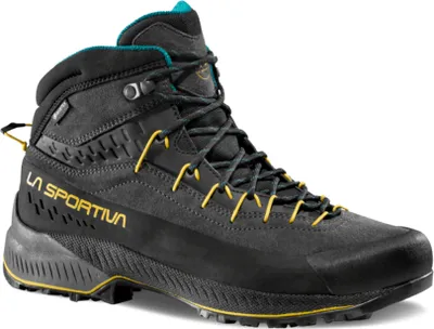 Schwarze TX4 Evo Mid GTX Zustiegsschuhe von La Sportiva mit gelben Akzenten und hohem Schaft.