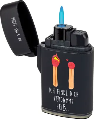 Produktbild von Mr. & Mrs. Panda Feuerzeug Streichhölzer - Schwarz - Geschenk, sturmfeuerzeug, Liebesgeschenk, Liebesbeweis, zigarettenanzünder, anzünder, Freundin, sturmfeuerzeuge