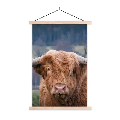 Produktbild von MuchoWow® Textilposter Schottischer Highlander - Hörner - Berg 60x90 cm mit holzfarbenen Rahmen - Textil