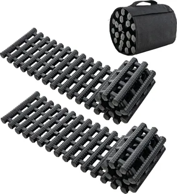 Produktbild von 2er-Pack Reifen-Traktionsmatten mit Tasche Notfall-Traktionshilfe Schwarz 82 x 21 x 2,8 cm