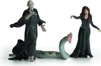 Produktbild von Figuren Spielset , Voldemort Nagini Bellatrix, Schleich 42684 Harry Potter, Spielfiguren für Kinder ab 6 Jahren