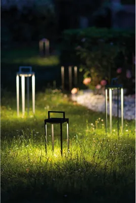 Produktbild von Zafferano - Home Solar 2 LED Laterne 56,4cm - 2W Wand- und Tischleuchte mit Akku und Dämmerungssensor - Corten