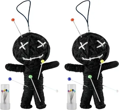 Productafbeelding van Voodoo-poppen met naalden - Set van 2 - Grappige medicijnen - Cadeau voor collega's en chefs op kantoor