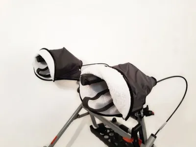 Produktbild von Handschuhe, gefüttert für Rollstühle oder Rollatoren Kinderbuggy