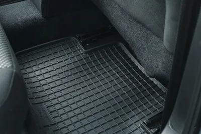 Obrázok produktu pre Predné gumové vaničkové autokoberce pre: Volkswagen Passat B6 / B7 USA 2005-2014 sedan, kombi čierne 2 ks