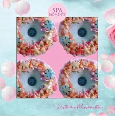Zdjęcie produktu dla Spa Moments Pyszne Pączki Do Kapieli - Pistacja I Marshmallow (4 Szt.)