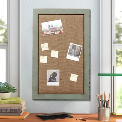Produktbild von Große Leinen-Notiztafel mit grünem Holzrahmen 46 x 73 cm