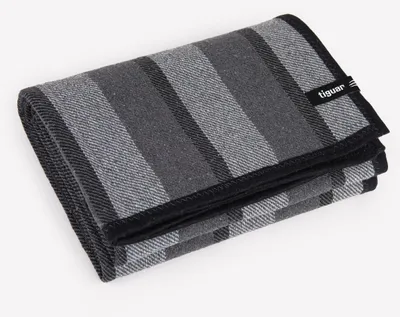 Obrázek produktu pro deka na jógu tiguar 150 x 200 cm, vyrobená z recyklovaného materiálu