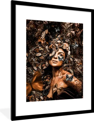 Produktbild von MuchoWow® Gerahmtes Poster Schmetterling - Frau - Luxus 60x80 cm - Poster mit Schwarzem Bilderrahmen Wandposter Rahmen Foto Bilder - Wohnzimmer - Dekorationen - Prämie