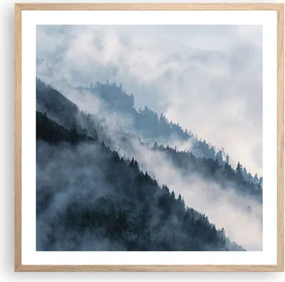 Produktbild von Gerahmtes Poster - Rahmen in heller Eiche - Berge Nebel Bäume - 60x60 cm - Wand Bild - Wanddeko - Wandbilder - Kunstposter - Wandposter - Bilderrahmen - Bilder - Kunstdruck - P2NAC60x60-4429