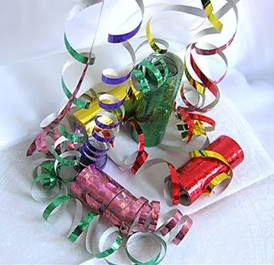 Produktbild von PartyDeco Holografische Serpentinen, gold, 3,8m, Gold, Kein Muster, 3,8 m, 18 Stück(e)