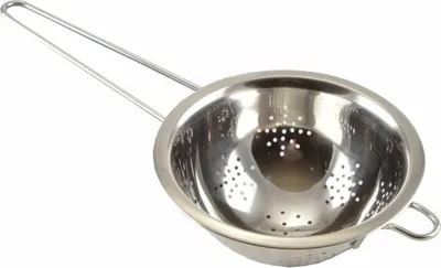 Obrázok produktu pre Cedník nerez ¤20cm s rúčkou plný MEYERHOFF