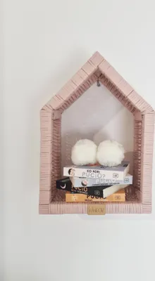 Zdjęcie produktu dla WikliBOX - Wiklinowy domek - szafka ścienna różowa mała 25x15x36H