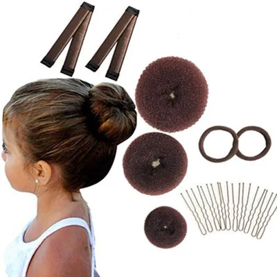 Produktbild von 17 Stück Donut Hair Bun Maker Set, 3 Stück Hair Donut Bun Makers, 2 Stück Bun Lockenwickler, 10 Stück Haarnadel, 2 Stück Haargummis für Frauen Mädchen