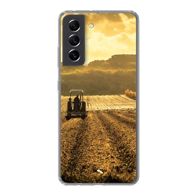 Produktbild von MuchoWow® Handyhülle Schutzhülle Hülle für Samsung Galaxy S21 FE Traktor - Bauernhof - Berg Silikon Softcase Handy Hülle - Mobiltelefonhülle