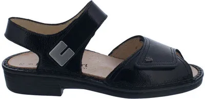 Produktbild von Finn Comfort Luxor Sandale 2408-022099, Knautsch, Schwarz 43