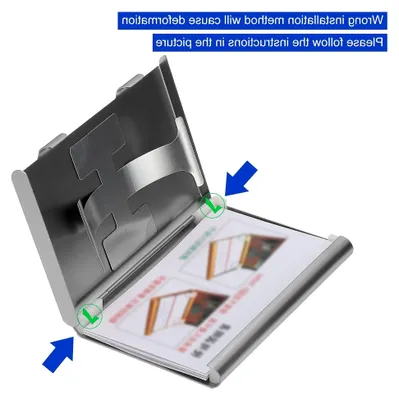 Productafbeelding van Visitekaartjeshouder met duimbediening, draagbaar, gemaakt van aluminiumlegering, zilverkleurig