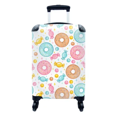 Produktbild von MuchoWow® Koffer Handgepäck Trolley Rollkoffer Kleine Reisekoffer mit 4 Rollen - Süßigkeiten - Donuts - Muster - Cabin Size < 55x40x23 cm & 55x40x20 cm - Fotokoffer - Kabinenkoffer - Boardgepäck - Reise-Box - Reisekoffer - Reisegepäck - Koffer mit Bild - Trolley für Kinder