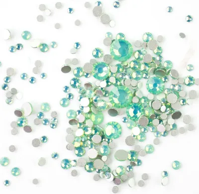 Produktbild von Opal Strasssteine Mix Grün AB ca. 350 Stk