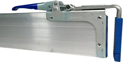 Productafbeelding van Klembord Tussenwandsluiting - Spanplank Ladingzekering - Lading Zekeren - Aluminium Constructie - 125-155 m - Aluminium