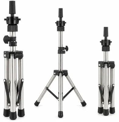 Image de Trépied Support pour Tête à Coiffer Réglable 63 cm - Support de Tête Mannequin Coiffure, Image générée par une IA