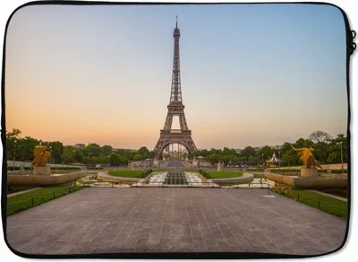 Produktbild von MuchoWow® Laptop Hülle 14 ZollParis - Eiffelturm - Sonnenaufgang Laptoptasche - Laptoptasche - Stoßsicher - Schutzhaube