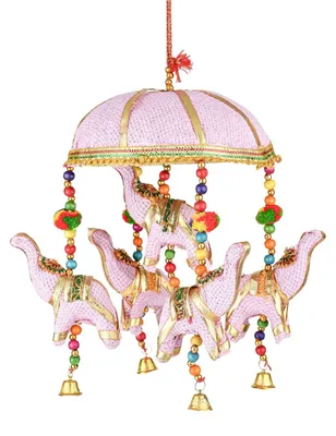 Immagine prodotto di Decorazione da appendere Maharaja Rosa con campanellino a forma di elefante in stile boho, 15 x 30 cm