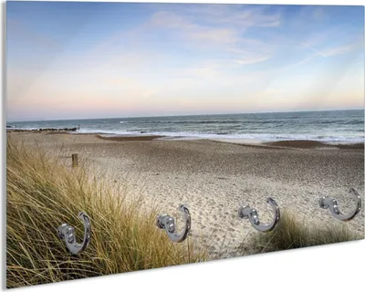 Produktbild von Wallario Schlüsselbrett aus Glas, Motiv: Strandspaziergang im Urlaub an der Ostsee, 30 x 20 cm mit 4 Haken