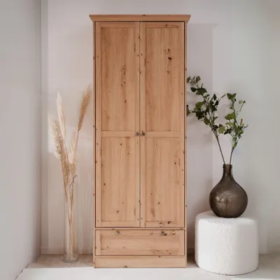 Immagine prodotto di Armadio tuttopiani 2 ante e cassetto rovere anticato Timber40A  80x39x200H L'eleganza del legno, la funzionalità dello spazio