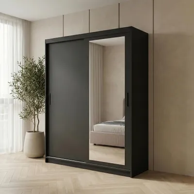 Image de BEAUTYSOFA | Armoire HELA 160 cm noire – Armoire moderne avec miroir, portes coulissantes et 2 tiroirs, design minimaliste