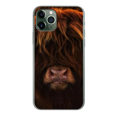 Produktbild von MuchoWow® Handyhülle Schutzhülle Hülle für iPhone 11 Pro Schottischer Highlander - Kuh - Schwarz - Porträt Silikon Softcase Handy Hülle - Handy