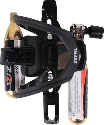 Productafbeelding van Universele bidonhouder met CO2-inflator voor fietsen