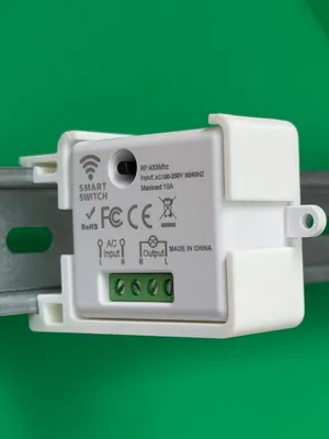 Produktbild von 4 x SOIXX Hutschienenhalter für SmartSwitch LAOYE DIN Hutschiene Halter