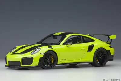 Produktbild von Autoart 78187 Porsche 911 (991.2) GT2 RS Weissach Package 2017 grün 1:18