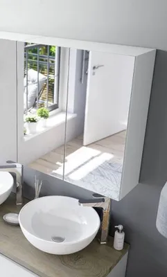 Produktbild von Badezimmerspiegelschrank >Bad-Spiegelschrank 60< in weiß glänzend