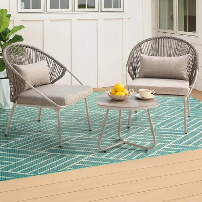 Produktbild von Avestar 3-tlg. Bistro Set, Balkontisch mit Holzmaser-Optik und 2 Rattanstühlen mit Kissen, Graubraun und Weiß