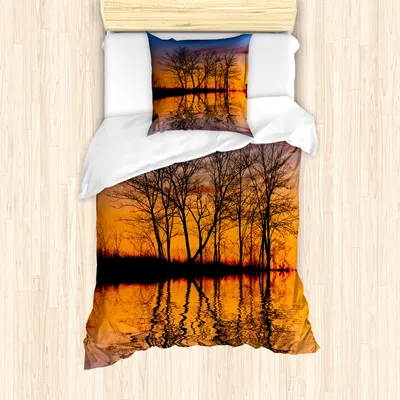 Produktbild von ABAKUHAUS Natur Mantele, Sonnenuntergang durch den See, Milbensicher Allergiker geeignet mit Kissenbezügen, 135 cm x 200 cm - 80 x 80 cm, Mehrfarbig