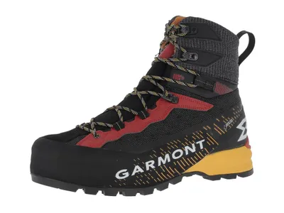 A single Garmont Tower 3.0 GTX Bergschuhe boot is shown against a white background.