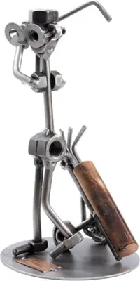 Image de Figurine de golfeur en métal – Sculpture artisanale, pièce unique