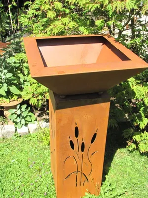 Produktbild von Edelrost Dekoschale quadratisch, 55 cm